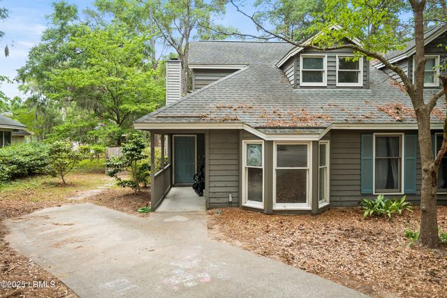 2605 Joshua Circle, Beaufort, SC 29902