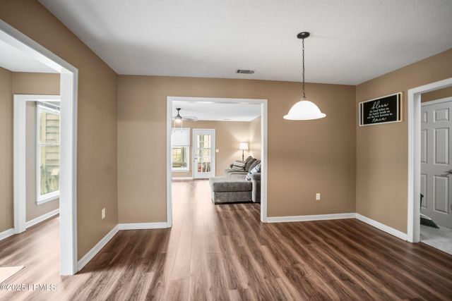 2605 Joshua Circle, Beaufort, SC 29902