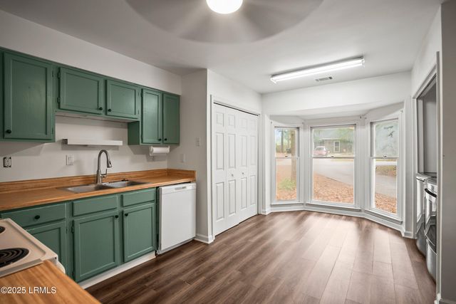 2605 Joshua Circle, Beaufort, SC 29902