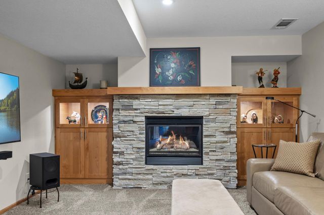14400 Raven Street NW, Andover, MN 55304