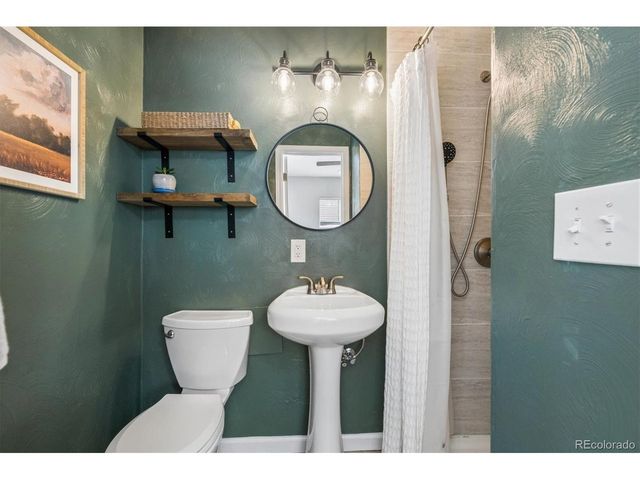 3440 S Fairfax St, Denver, CO 80222