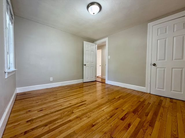 34 Walworth Street, Worcester, MA 01602