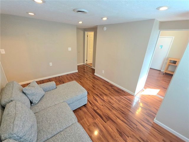 814 Mccandless Ave, Lawrenceville, PA 15201