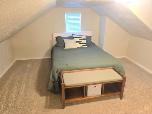814 Mccandless Ave, Lawrenceville, PA 15201