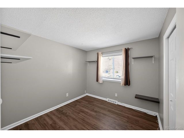 830 S Wheeling St, Aurora, CO 80012