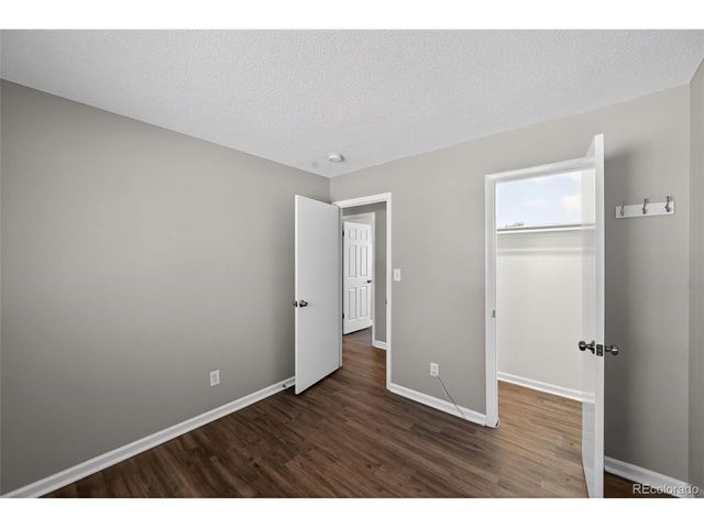 830 S Wheeling St, Aurora, CO 80012