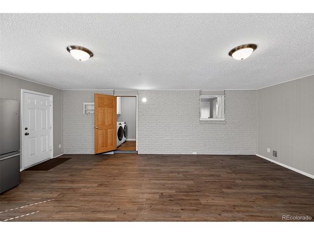 830 S Wheeling St, Aurora, CO 80012