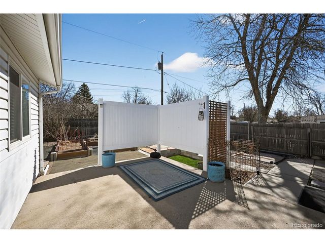 830 S Wheeling St, Aurora, CO 80012