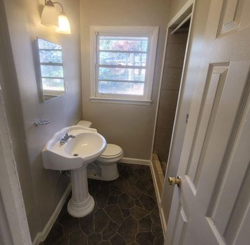 3728 Loren Drive, Decatur, GA 30032