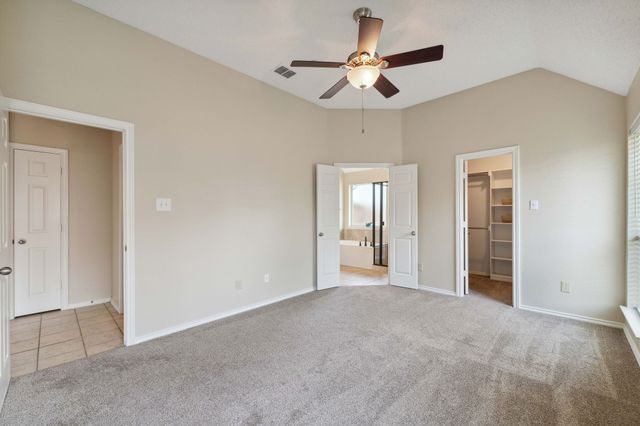 1806 Crosshaven Drive, Lewisville, TX 75077