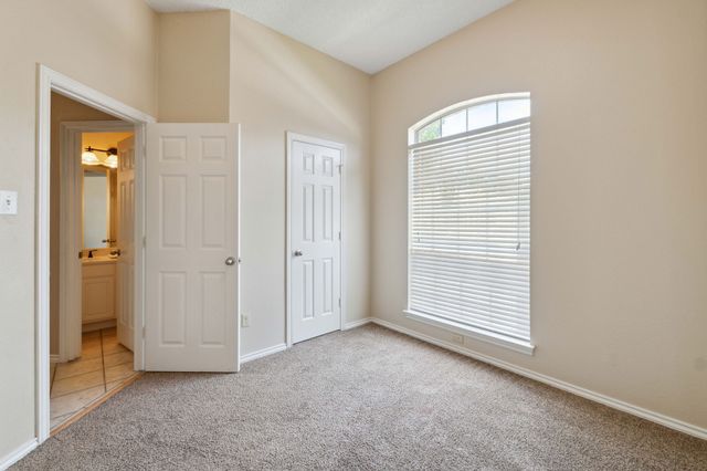 1806 Crosshaven Drive, Lewisville, TX 75077