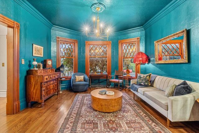 1124 L Street, Eureka, CA 95501