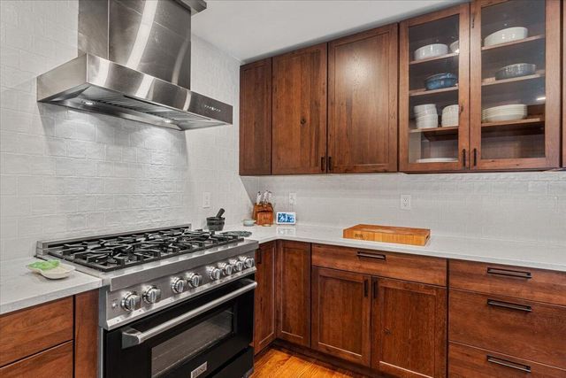 1124 L Street, Eureka, CA 95501