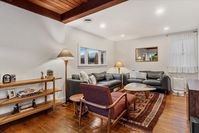 1124 L Street, Eureka, CA 95501