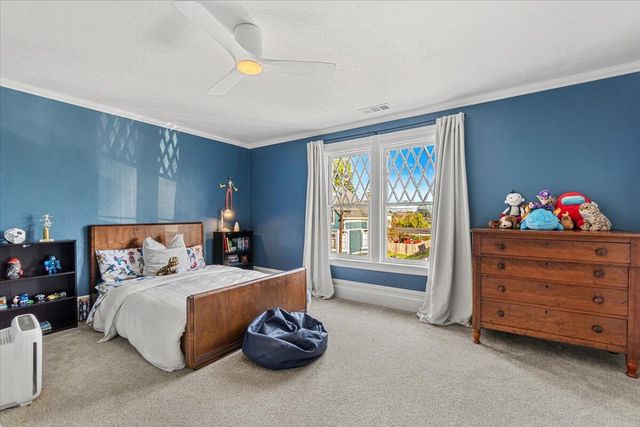 1124 L Street, Eureka, CA 95501