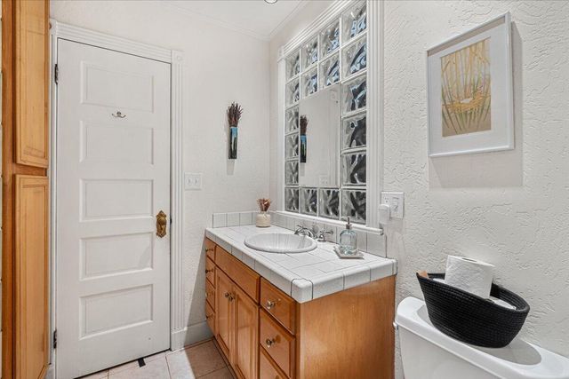 1124 L Street, Eureka, CA 95501