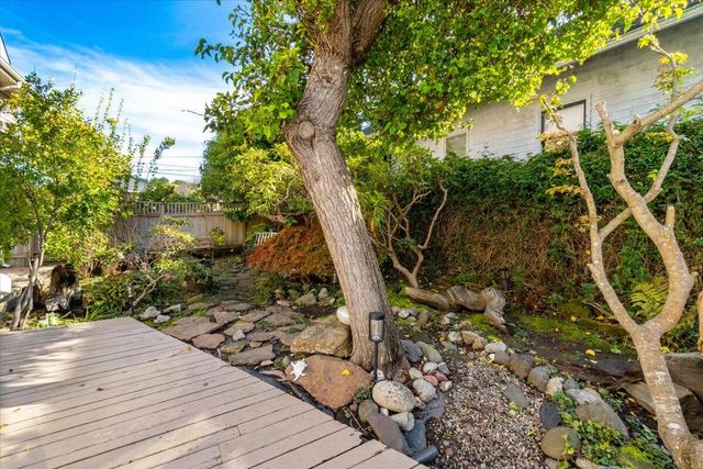 1124 L Street, Eureka, CA 95501