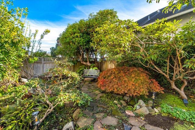 1124 L Street, Eureka, CA 95501