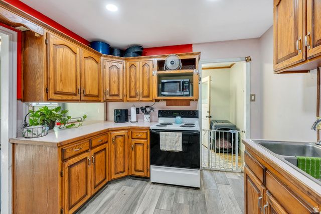 44 N 300 W, Springville, UT 84663