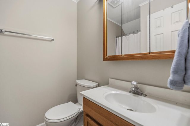 32 Wrenwood Court, Greer, SC 29651