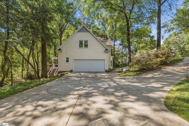 32 Wrenwood Court, Greer, SC 29651