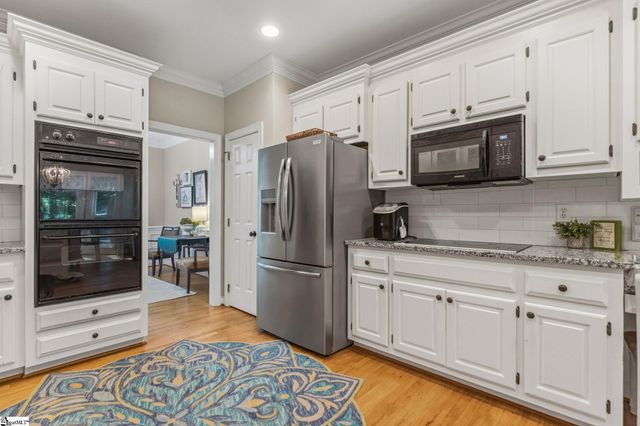 32 Wrenwood Court, Greer, SC 29651