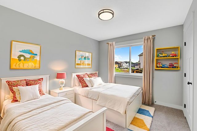 17750 Empire Trail, Lakeville, MN 55044