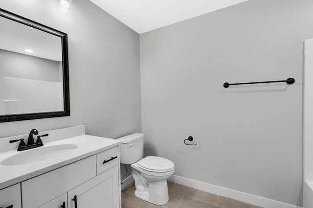 17750 Empire Trail, Lakeville, MN 55044