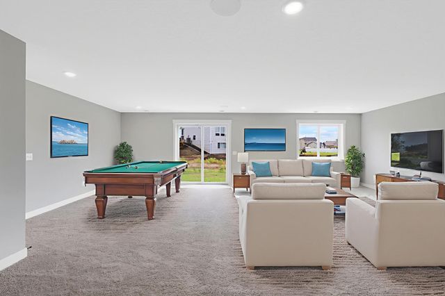 17750 Empire Trail, Lakeville, MN 55044