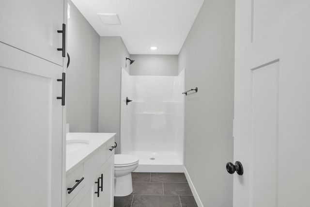 17750 Empire Trail, Lakeville, MN 55044