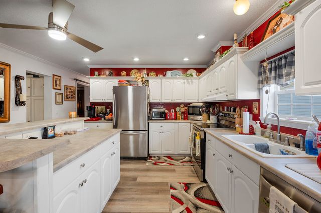 25401 S 603 Road, Grove, OK 74344