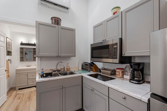 25401 S 603 Road, Grove, OK 74344