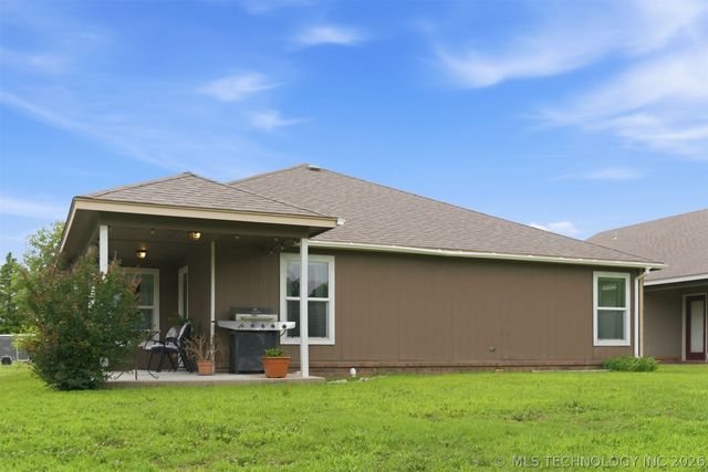 11001 N 154th East Avenue, Owasso, OK 74055