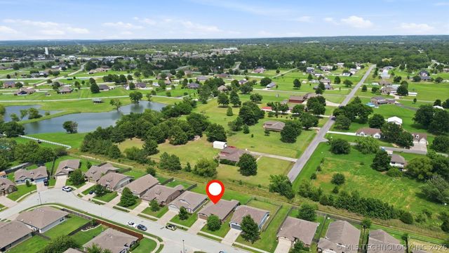 11001 N 154th East Avenue, Owasso, OK 74055