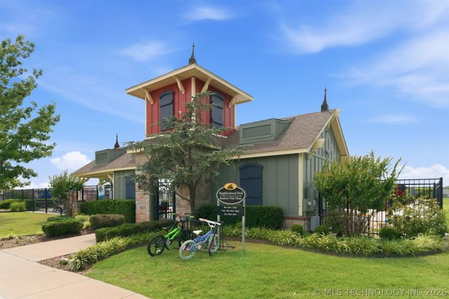 11001 N 154th East Avenue, Owasso, OK 74055