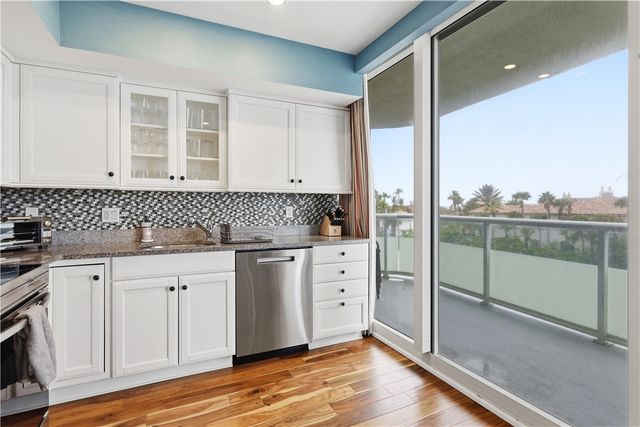 3554 Ocean Drive 403S, Vero Beach, FL 32963