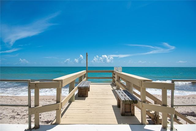 3554 Ocean Drive 403S, Vero Beach, FL 32963