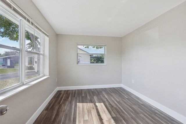 6901 NW 28th Street, Sunrise, FL 33313