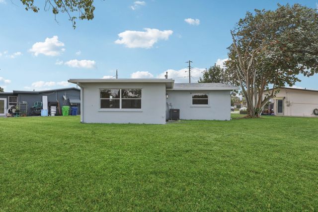 6901 NW 28th Street, Sunrise, FL 33313