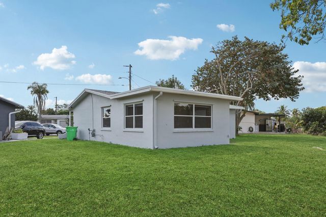 6901 NW 28th Street, Sunrise, FL 33313