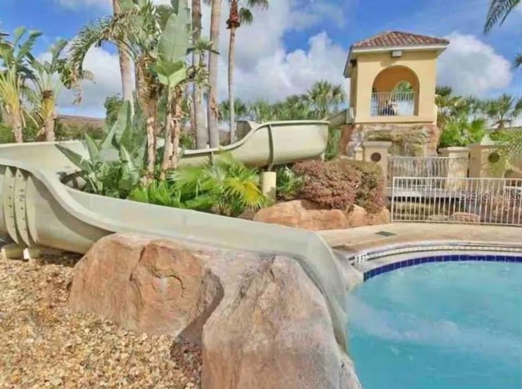 Image 27 of property listing at 353 TERRA LAGO STREET, Davenport, FL 33897