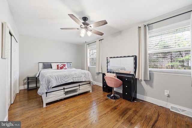 16 SKEET RD, Medford, NJ 08055