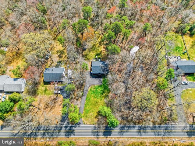 16 SKEET RD, Medford, NJ 08055