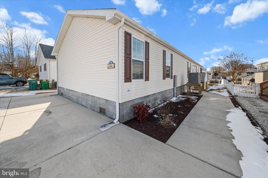 Image 43 of property listing at 36981 BLUE TEAL RD, Selbyville, DE 19975