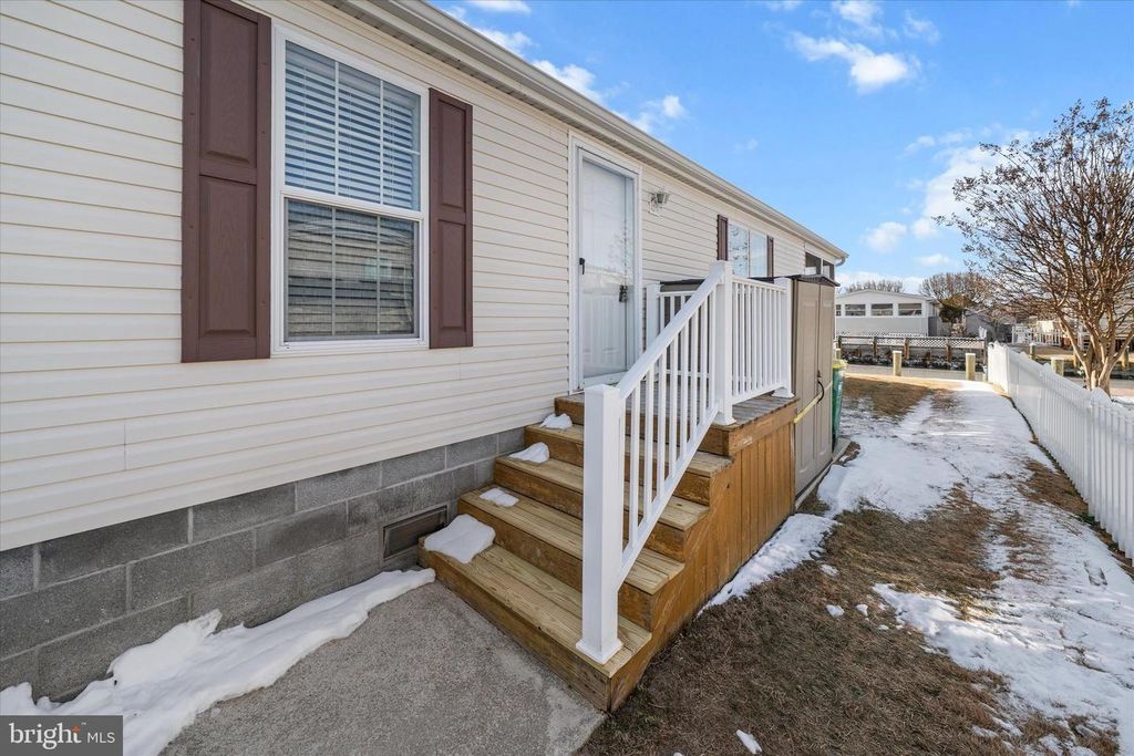 Image 5 of property listing at 36981 BLUE TEAL RD, Selbyville, DE 19975