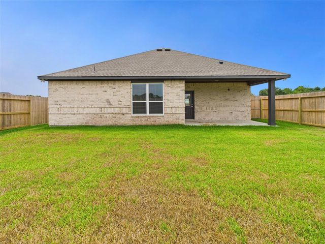 15819 Red Maple Lane, Santa Fe, TX 77517