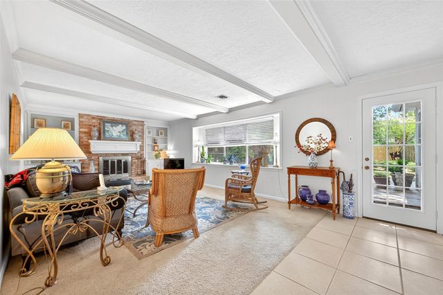 3911 Highpines Drive, Houston, TX 77068