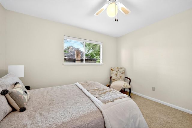 3911 Highpines Drive, Houston, TX 77068
