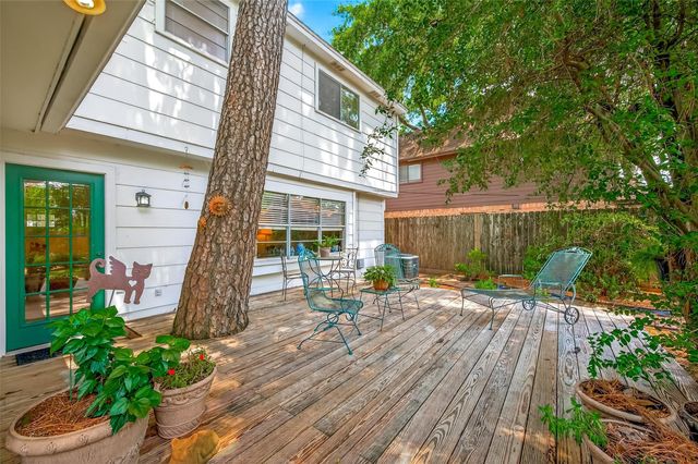 3911 Highpines Drive, Houston, TX 77068