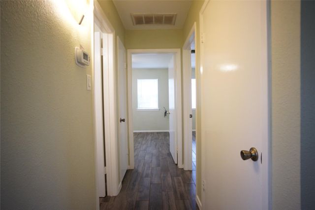 12725 Dakota LN B, Austin, TX 78729